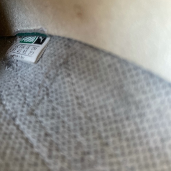 Puma Clyde “Away” men’s size 9.5 - Picture 3 of 3